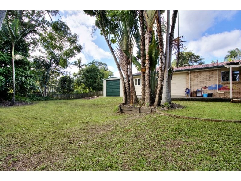 225 Upper Lyndale Street, Shailer Park QLD 4128