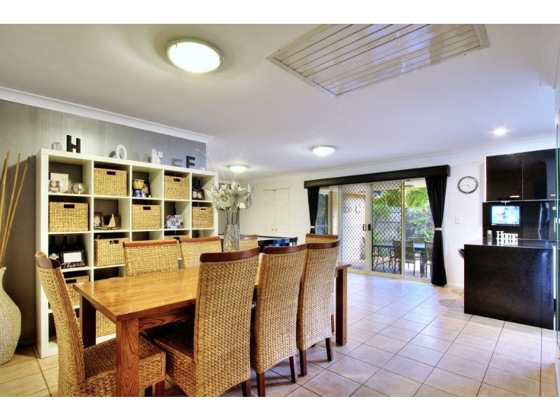 37 Oak Street, Shailer Park QLD 4128