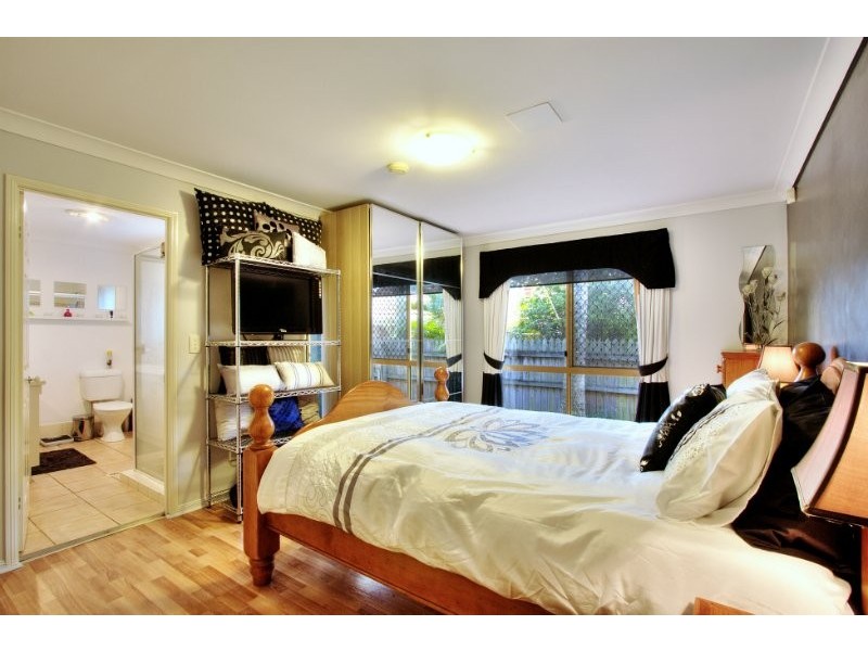 37 Oak Street, Shailer Park QLD 4128