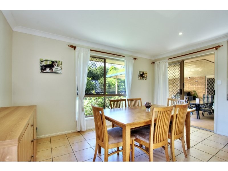 8 Turnock Court, Underwood QLD 4119