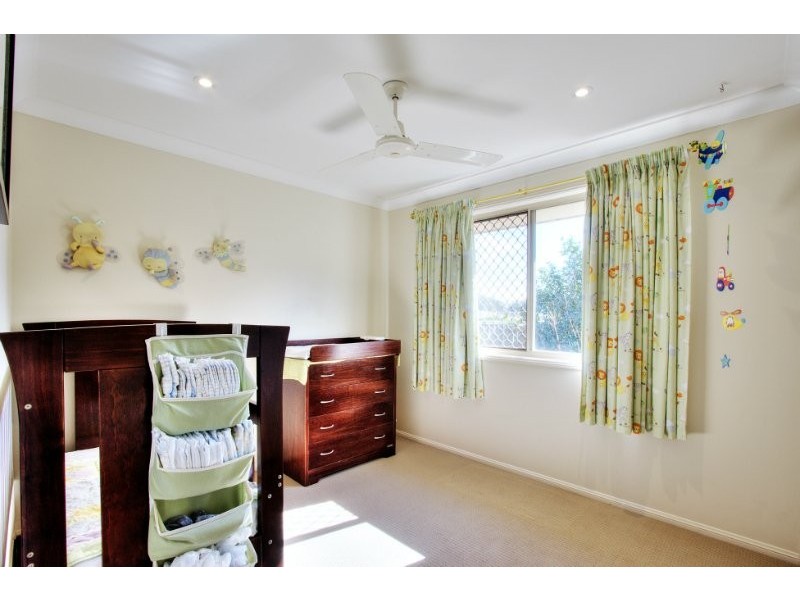 8 Turnock Court, Underwood QLD 4119