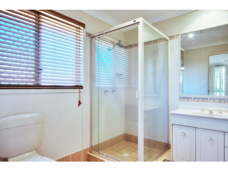 8 Turnock Court, Underwood QLD 4119