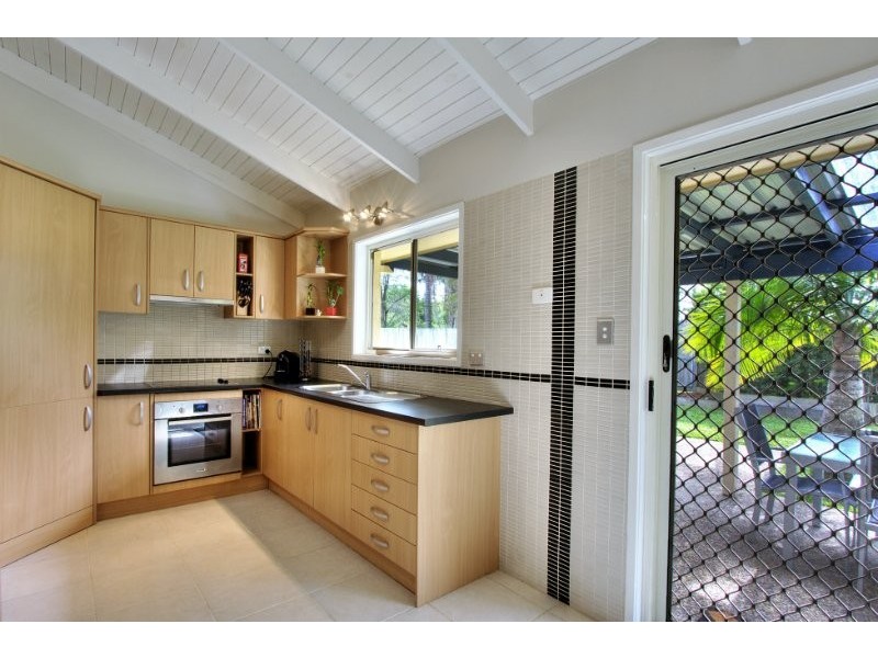 7 Felice Court, Daisy Hill QLD 4127