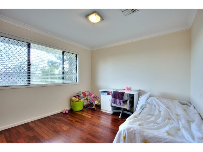 21 Rosewood Street, Daisy Hill QLD 4127