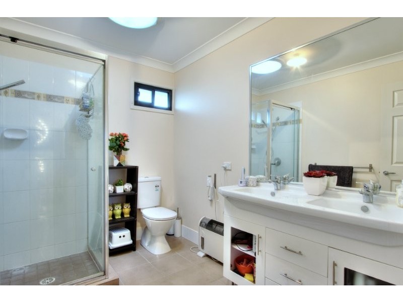 21 Rosewood Street, Daisy Hill QLD 4127