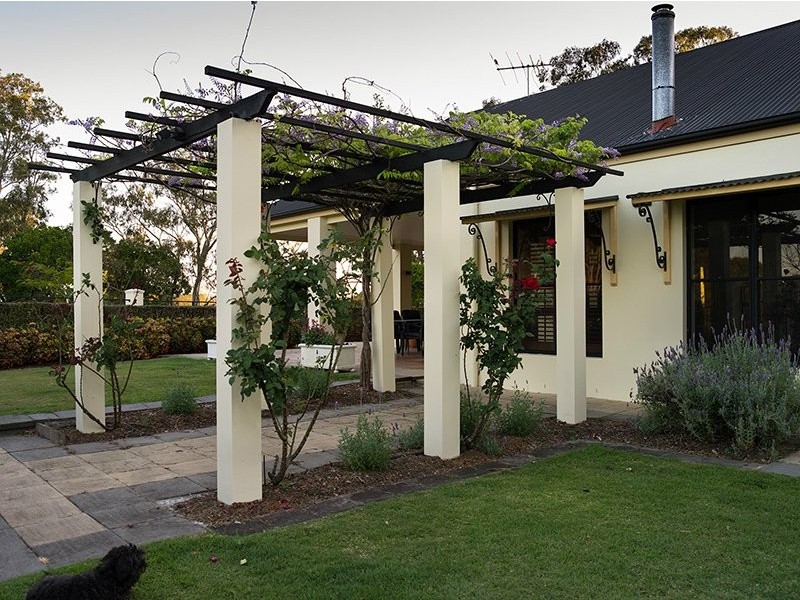 12 Riviera Court, Cornubia QLD 4130