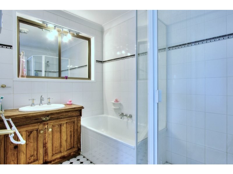 399 Chatswood Road, Shailer Park QLD 4128