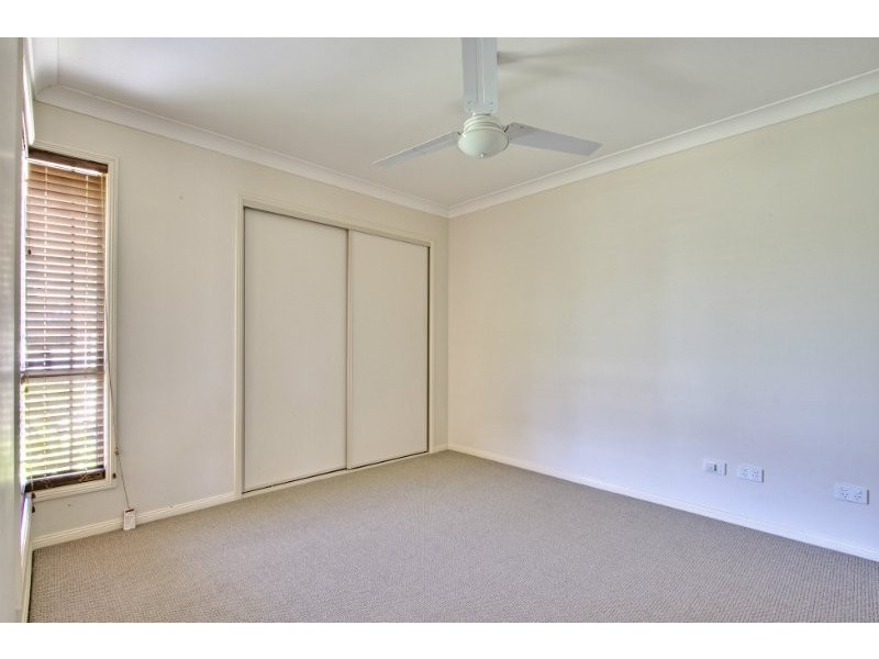 42 Lake Breeze Drive, Loganholme QLD 4129