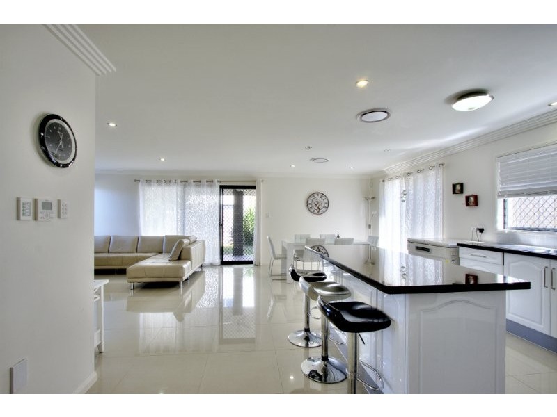 2 Jagfred Road, Underwood QLD 4119