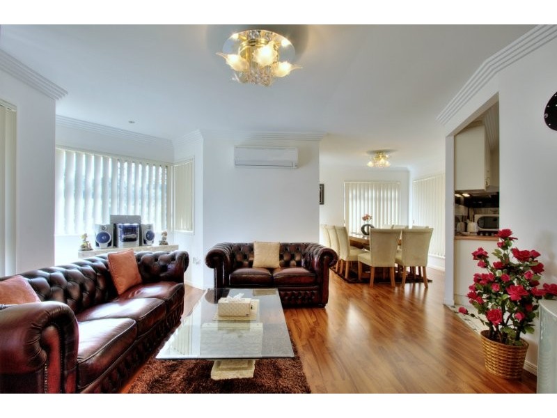 72 Tansey Drive, Tanah Merah QLD 4128