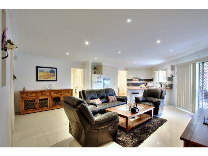 72 Tansey Drive, Tanah Merah QLD 4128