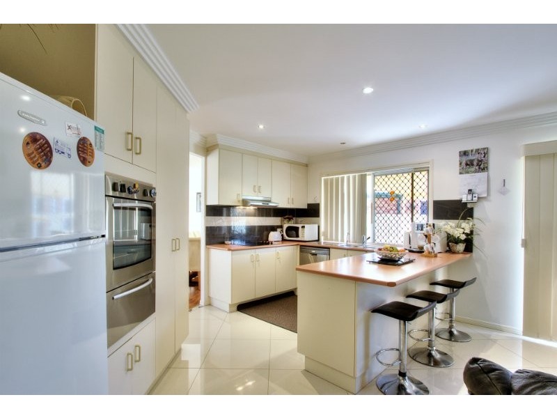 72 Tansey Drive, Tanah Merah QLD 4128