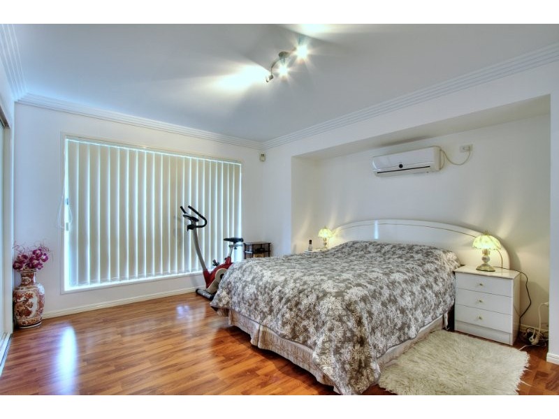 72 Tansey Drive, Tanah Merah QLD 4128