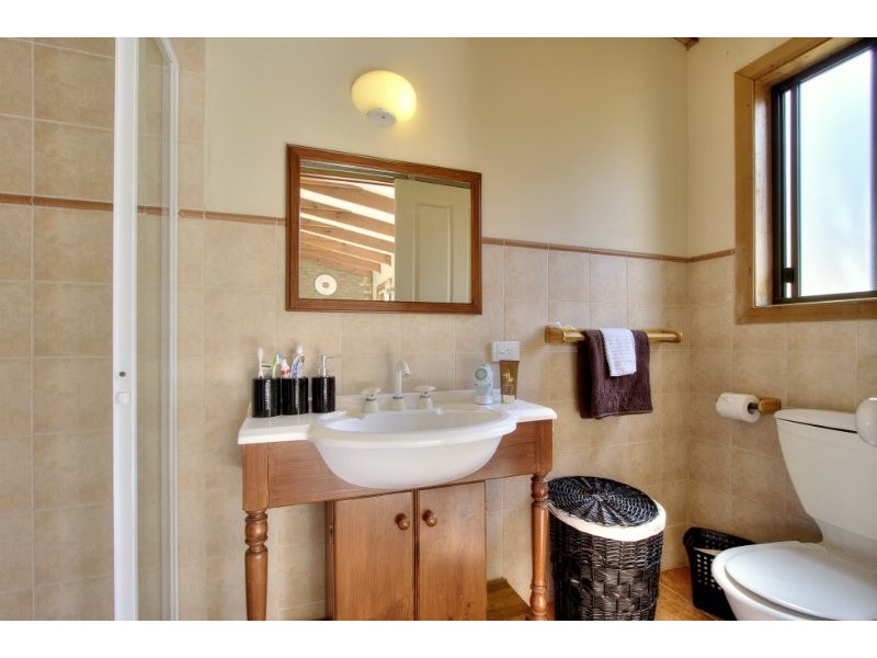 10 Jendi Court, Springwood QLD 4127