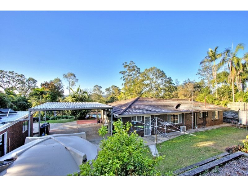 62 Sewell Road, Tanah Merah QLD 4128