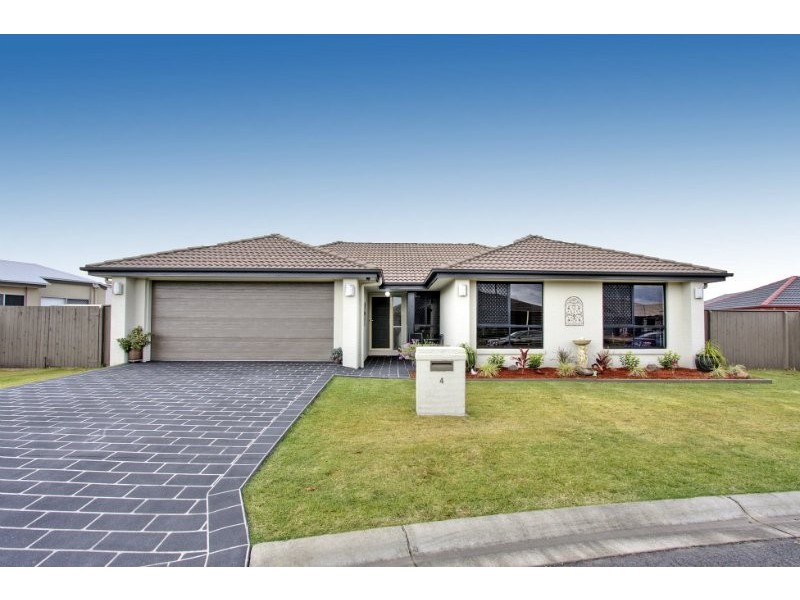 4 River Gum Court, Loganholme QLD 4129