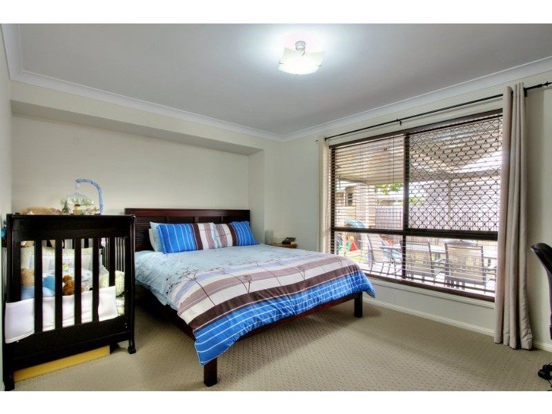 4 River Gum Court, Loganholme QLD 4129