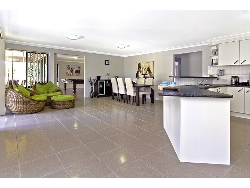 16 Hayley Street, Cornubia QLD 4130