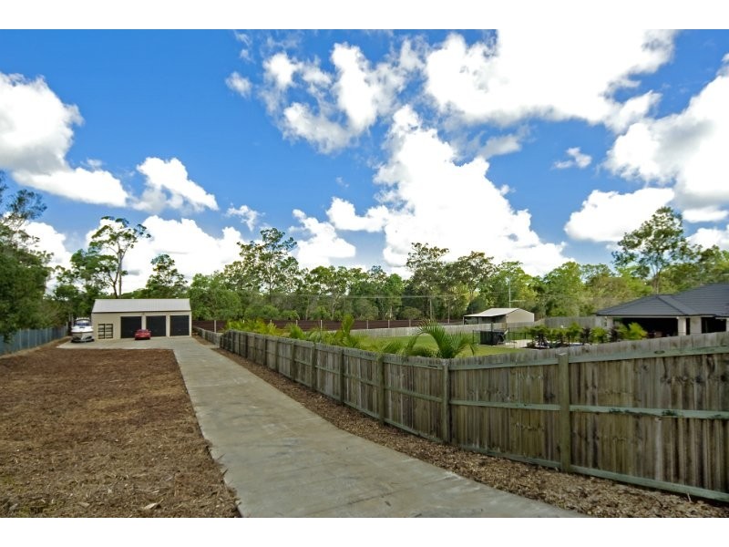 16 Hayley Street, Cornubia QLD 4130