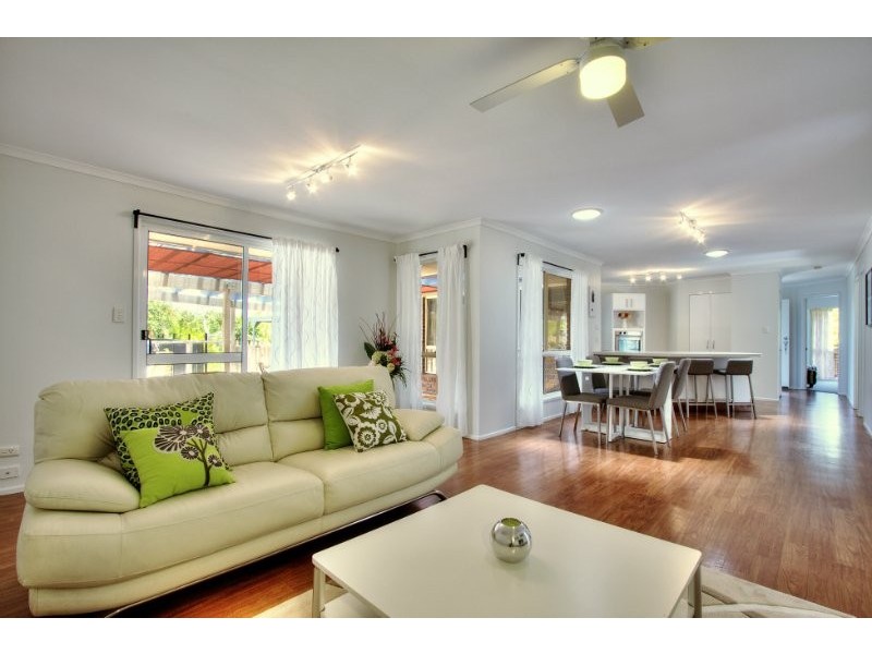 7 Fumiterry Court, Shailer Park QLD 4128