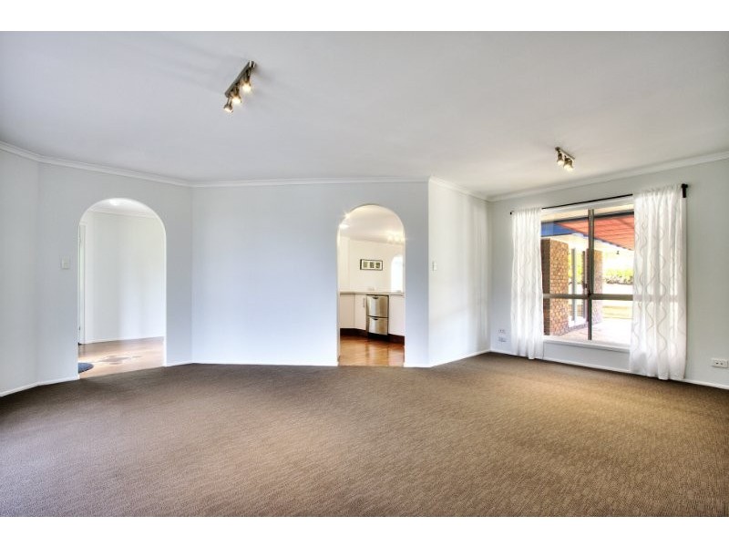 7 Fumiterry Court, Shailer Park QLD 4128