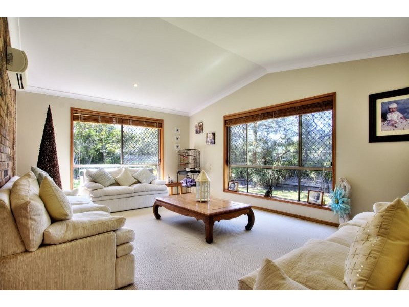 11 Leaver Court, Ormeau QLD 4208