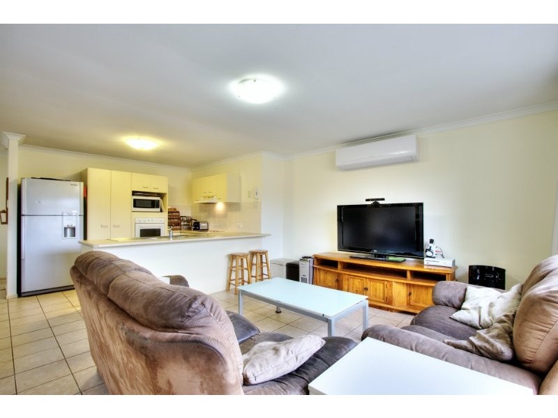 21/8 John Paul Drive, Daisy Hill QLD 4127