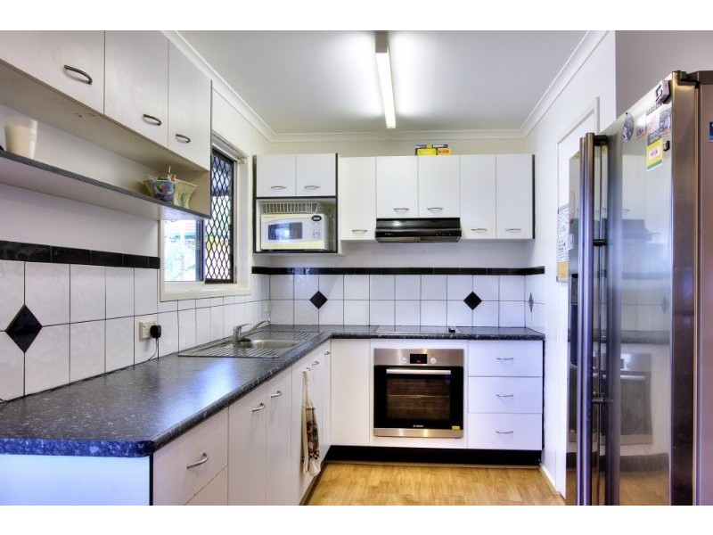 4 Clarendon Street, Loganholme QLD 4129