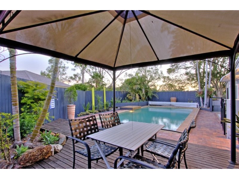 3 Christine Court, Shailer Park QLD 4128
