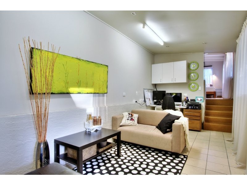 3 Christine Court, Shailer Park QLD 4128