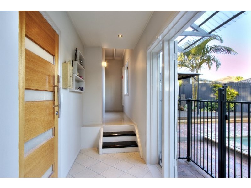 3 Christine Court, Shailer Park QLD 4128