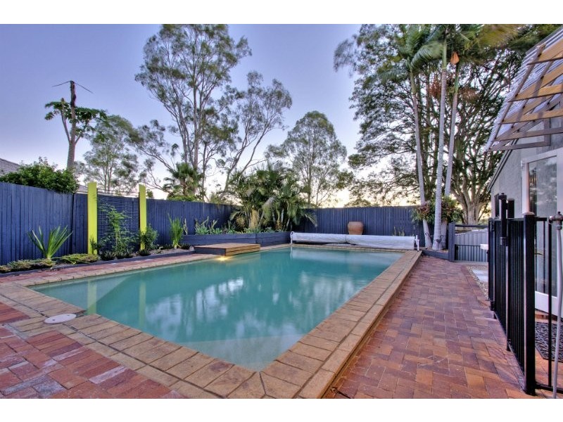 3 Christine Court, Shailer Park QLD 4128