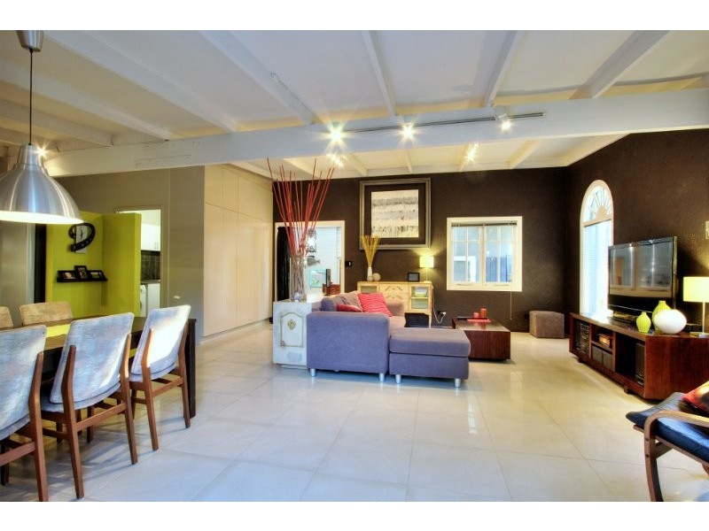 3 Christine Court, Shailer Park QLD 4128