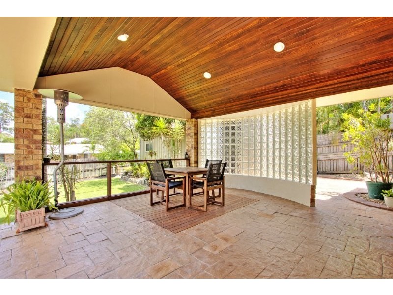 4 Paraburdoo Crescent, Shailer Park QLD 4128