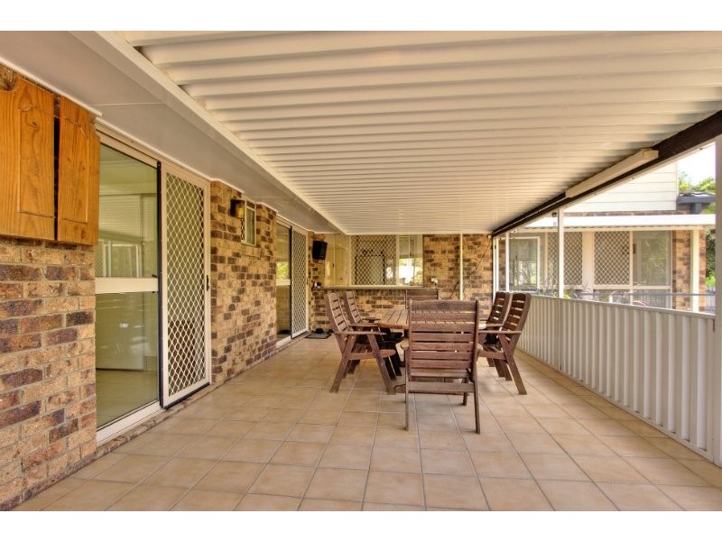 4 Paraburdoo Crescent, Shailer Park QLD 4128