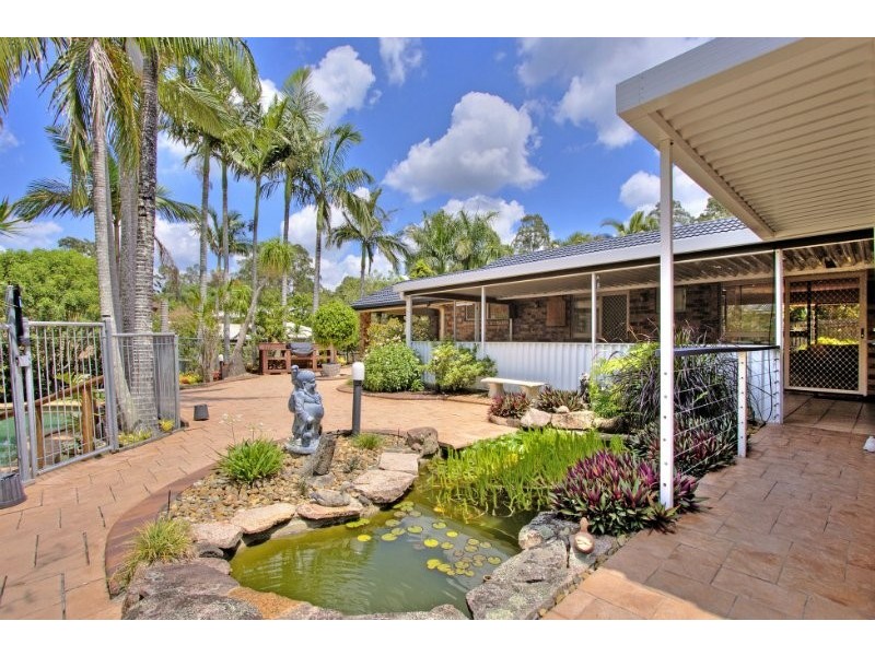 4 Paraburdoo Crescent, Shailer Park QLD 4128