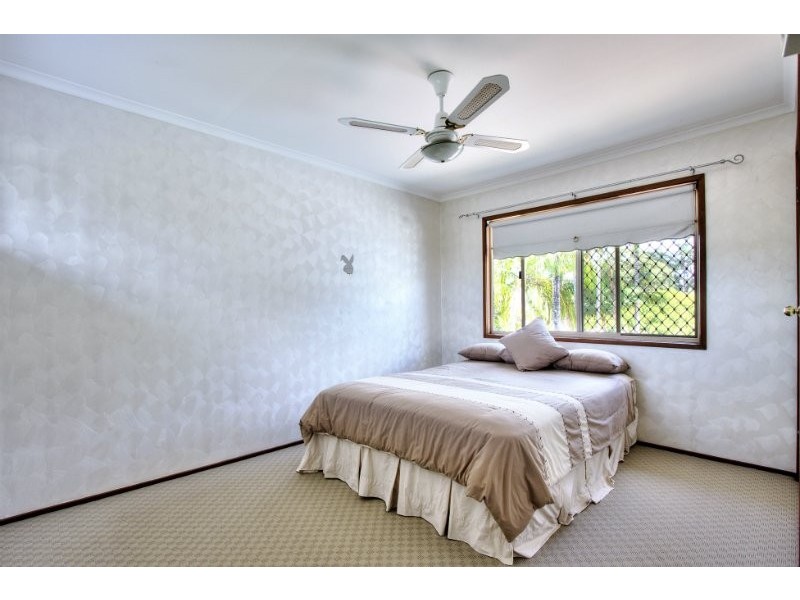 4 Paraburdoo Crescent, Shailer Park QLD 4128