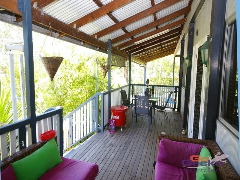 15 Woods Court, Bellbird Park QLD 4300