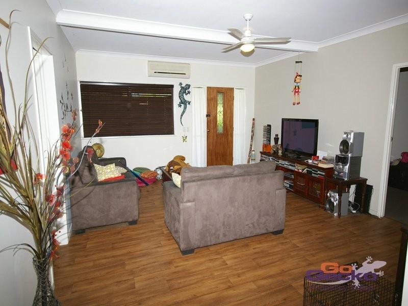 15 Woods Court, Bellbird Park QLD 4300