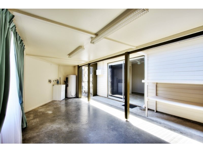 15 windsor  street, Slacks Creek QLD 4127