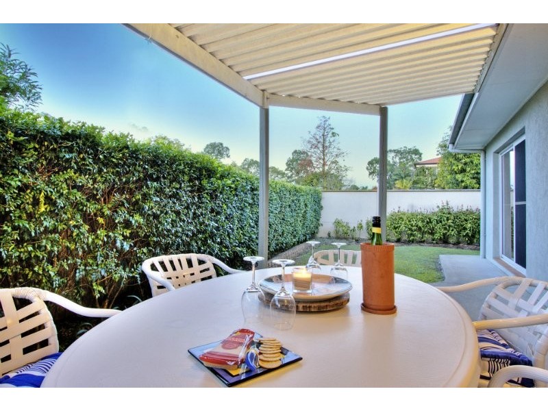 16/8 John Paul Drive, Daisy Hill QLD 4127