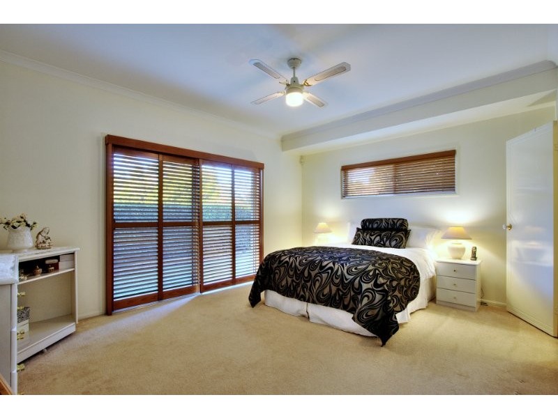 16/8 John Paul Drive, Daisy Hill QLD 4127