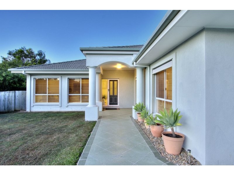 16/8 John Paul Drive, Daisy Hill QLD 4127
