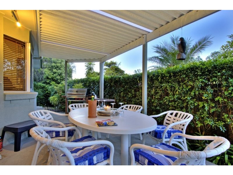 16/8 John Paul Drive, Daisy Hill QLD 4127