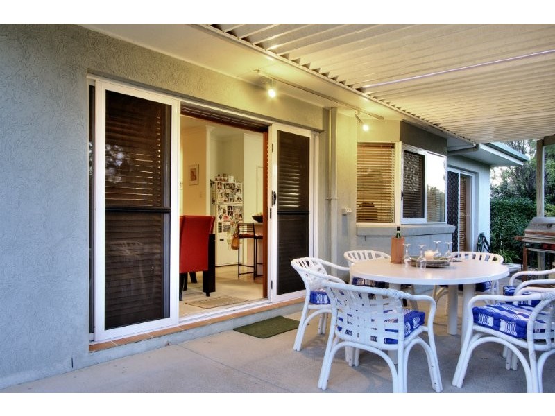 16/8 John Paul Drive, Daisy Hill QLD 4127