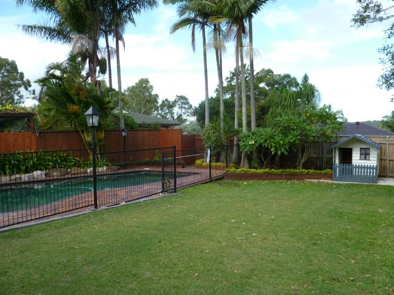 4 Malanda Street, Rochedale South QLD 4123