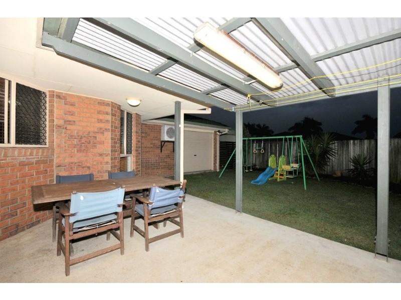 4 Bandar Court, Tanah Merah QLD 4128