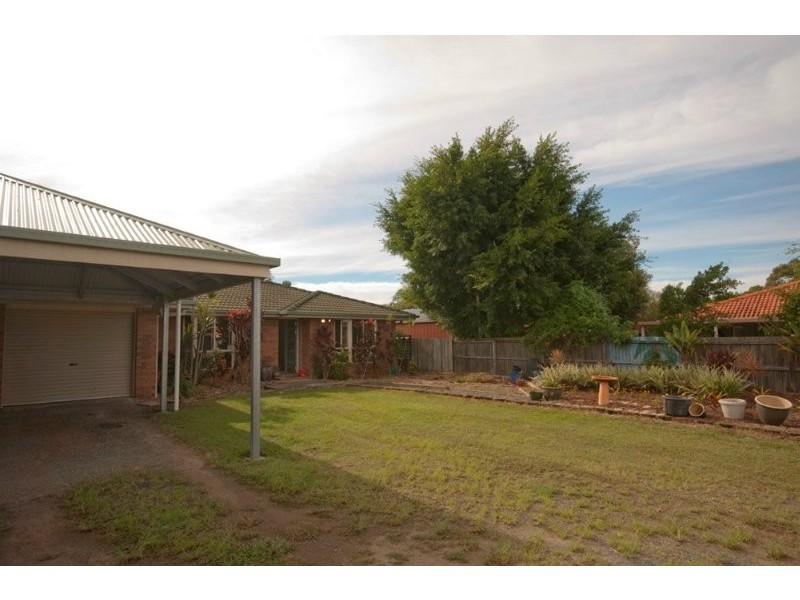 4 Bandar Court, Tanah Merah QLD 4128