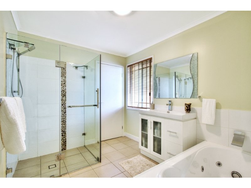 64 Copperfield Drive, Eagleby QLD 4207