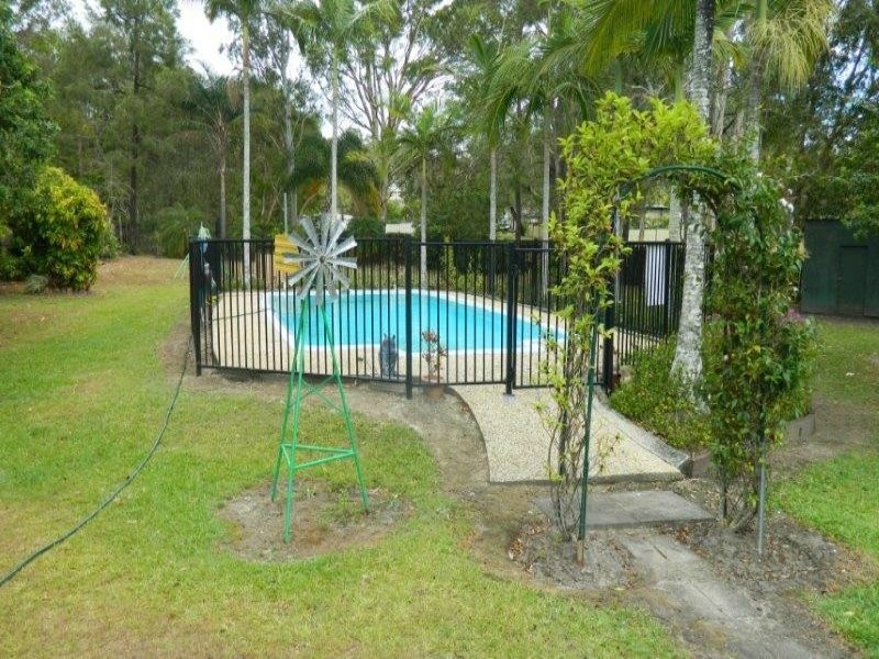 42 Crest Street, Beenleigh QLD 4207